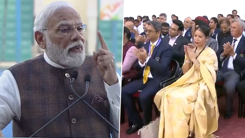 PM Narendra Modi Interacts With Contingent of Indian Athletes Who Participated in Asian Games 2023, Says ‘Proud That Nari Shakti Performed Very Well’ (Watch Video)