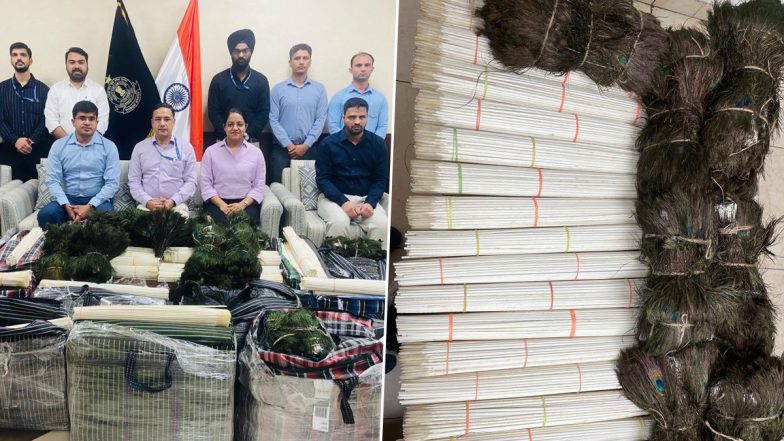 Delhi Airport Customs Officials Catch Four Indian Passengers Attempting to Smuggle 1.5 Lakh Peacock Feathers to Bangkok (See Pics)