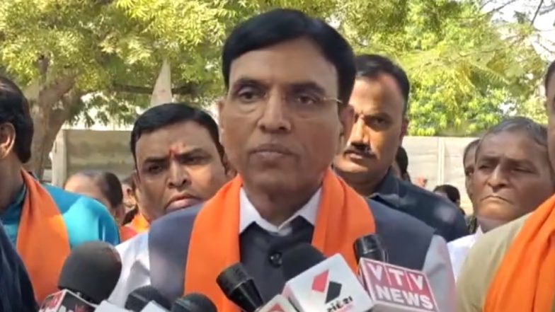 Heart Attack Deaths During Garba in Gujarat: 'Those Who Had Severe COVID-19 Should Avoid Overexertion, Over Workout and Over-Exercising to Prevent Heart Attacks', Says Health Minister Mansukh Mandaviya (Watch Video)