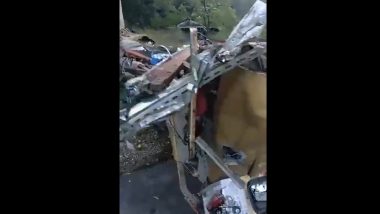 Jammu and Kashmir Road Accident: Apple-Laden Truck Crashes Into Road Divider on Srinagar-Jammu National Highway in Jhajjar Kotli, Four Killed (Watch Video)