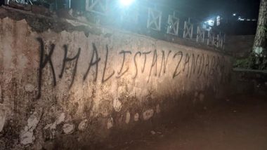 Himachal Pradesh: Government Office Wall in Dharamsala Defaced With Pro-Khalistan Graffiti Ahead of ICC World Cup Matches (Watch Video)