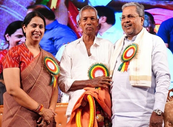 India News | Karnataka CM Mulls Raising Pension for Senior Citizens to Rs 2,000
