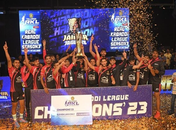 Sports News | Jaipur Jaguars Wins Title of Real Kabaddi Season 3
