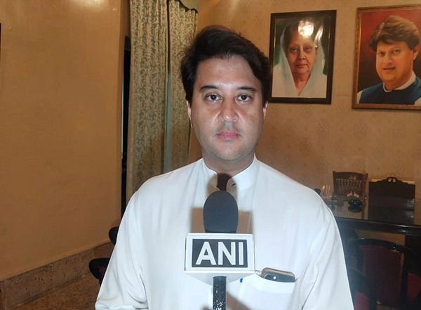 India News | “PM Modi Will Launch Development Projects Worth Rs 19,000 Crores in MP,” Union Minister Jyotiraditya Scindia