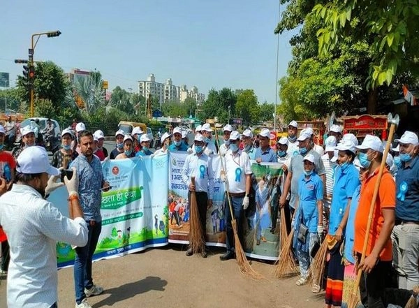 India News | ESIC Offices and Hospitals Launch Nationwide 'Ek Tareekh Ek Ghanta Ek Saath' Cleanliness Drive