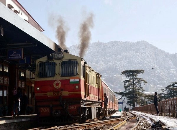 India News | First Toy Train Crosses Plate Girder Bridge in Himachal's Shimla After Nearly 3 Months