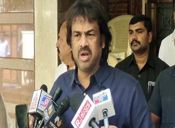 India News | Strict Action Will Be Taken Against Miscreants for Shivamogga Incident: Karnataka Minister Bangarappa  