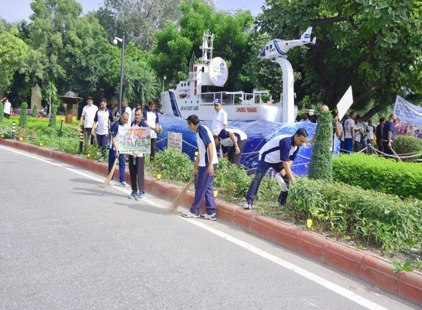 India News | Indian Coast Guard Conducts Cleanliness Drive Under 'Swachh Bharat Campaign'