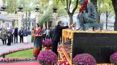 World News | Russia: Indian Envoy Pays Floral Tributes, Highlights Relevance of Mahatma Gandhi on Gandhi Jayanti