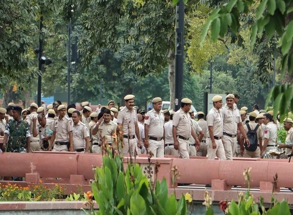 India News | Delhi Police Raids Different Premises Linked to NewsClick