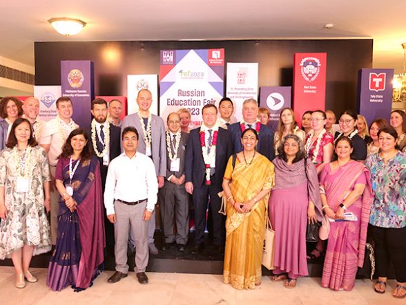 Business News | Deputy Head of Rossotrudnichestvo, Pavel Anatolyevich Shevtsov, Inaugurates Russian Education Fair in New Delhi and Fuels Collaborative Momentum - Vimarsana News