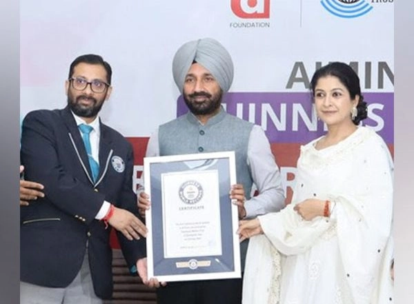 Business News | Chandigarh Welfare Trust (CWT) Creates Guinness World Record for Largest Distribution of Sanitary Packets in 24 Hours