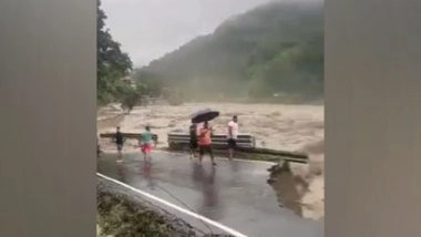India News | Mamata Banerjee Expresses Concern over Sikkim Cloud Burst; Promises Assistance from WB Govt