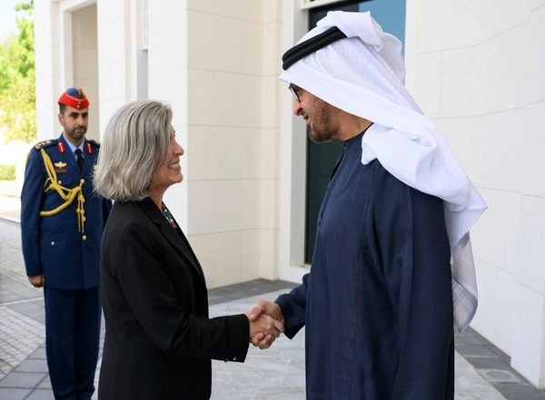 World News | UAE President, US Senator Joni Ernst Discuss Bilateral Strategic Alliance