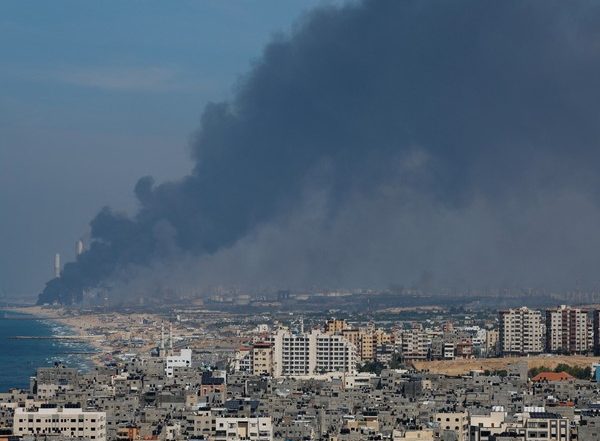 World News | Nepal Embassy in Israel Asks Its Citizens to Register for Repatriation as Hamas Kills 10 Nepalese Students