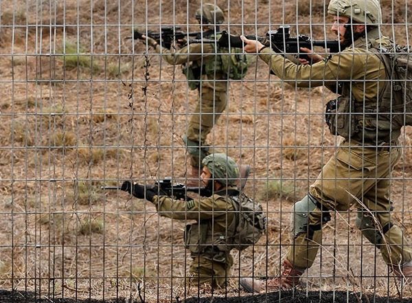 World News | Israel Mobilises 3 Lakh Troops in 48 Hours as Retaliation Against Hamas Attack Enters Third Day