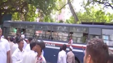 India News | Delhi Police Detain AAP Workers as They Stage Protest over Sanjay Singh's Arrest