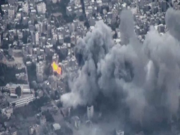 World News | Israel-Gaza Violence: Rocket Sirens Sound in Beersheba; Hamas Claims Responsibility - Vimarsana News
