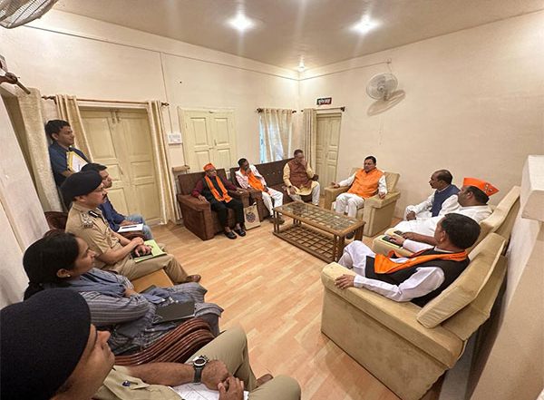 PM Narendra Modi Uttarakhand Visit: CM Pushkar Singh Dhami Takes Stock of Security Arrangement, Inspects Preparation Ahead of Prime Minister's Visit