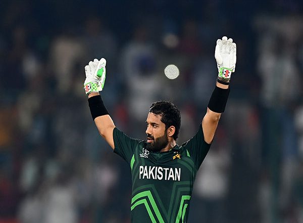 Pakistan Pull Off Highest Chase in ICC Cricket World Cup History With Six-Wicket Victory Over Sri Lanka