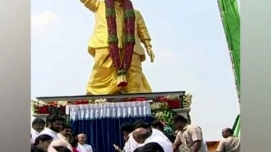 India News | Andhra Pradesh CM Inaugurates YS Rajasekhar Reddy Statue, Attends Mass Housewarming Ceremony in Samarlakota