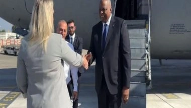 World News | US Defence Secretary Llyod Austin Lands in Tel Aviv