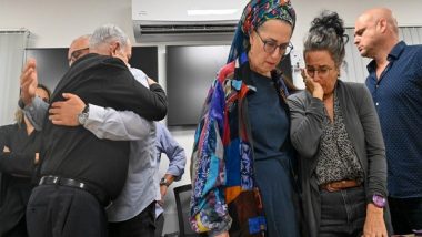 World News | Netanyahu Meets Families of Missing, Captive Israelis After Hamas' Assault