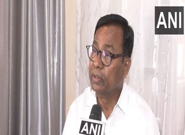 India News | Rahul Gandhi is Carrying Bharat Jodo Yatra's Message to Aizawl: Congress' Bhakta Charan Das