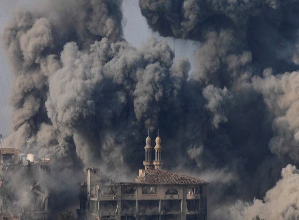World News | Israeli Air Strikes Hit Hamas Operational Facilities and Rocket Launching Positions