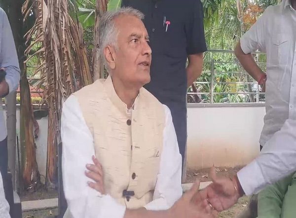 India News | Not Running Away from Debate: Sunil Jakhar on SYL Canal Debate