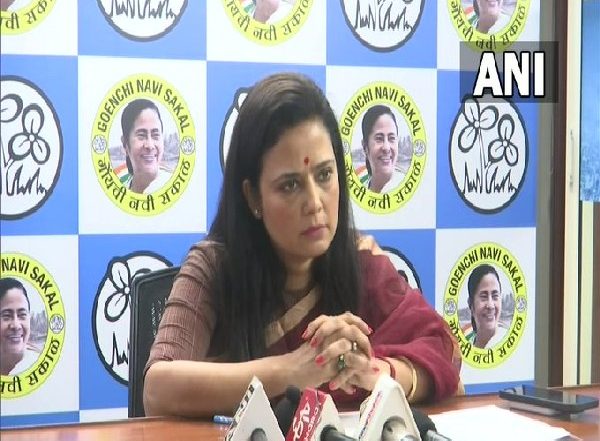 India News | LS Speaker Om Birla Refers 'cash for Queries' Complaint Against TMC MP Mahua Moitra to Ethics Panel