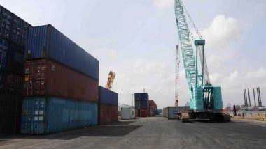 World News | 8,700 Afghan Goods Containers Stopped by Pakistan at Karachi Port