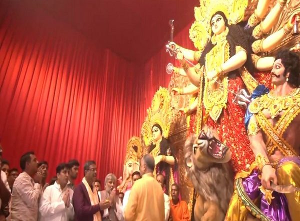 India News | Durga Puja: Union Minister Dharmendra Pradhan Goes Pandal Hopping in Kolkata