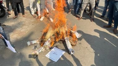 India News | MP Assembly Polls: Congress Workers Burn Effigies of Digvijaya Singh, His Son Jaivardhan Singh