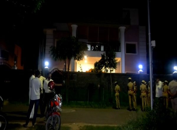 India News | BJP Workers Create Ruckus over Raising Flag Post in Chennai's Panaiyur, 6 Held