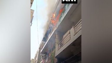 Delhi: Fire Breaks Out at Residential Building Due to LPG Cylinder Explosion in Ghantaghar