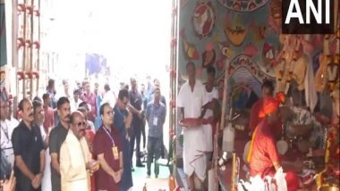 India News | West Bengal Governor Ananda Bose Offers Prayers at Durga Puja Pandal in Kolkata