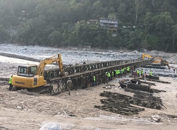 Sikkim Flash Flood: Indian Army, BRO Continue Efforts to Reconnect North Sikkim (Watch Video)