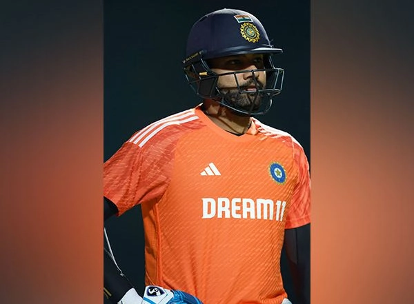 Sports News | CWC 2023: India Win Toss, Opt to Field Against New Zealand, Suryakumar Replaces Hardik Pandya