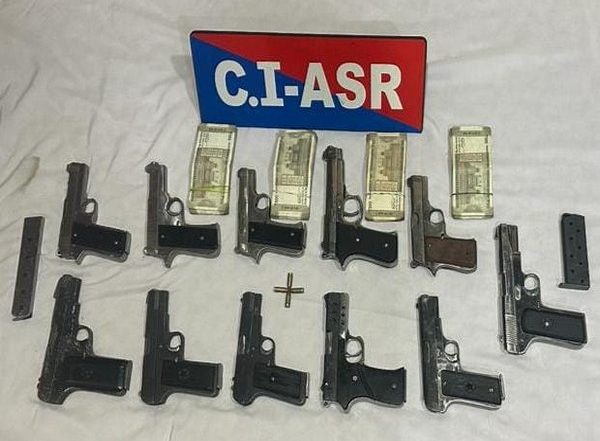 India News | Punjab: Interstate Arms Smuggling Gang Busted in Amritsar, 3 Held