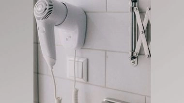 Tech News | Electric Hair Styling Equipment Found to Be Common Cause of Burn Injuries: Study