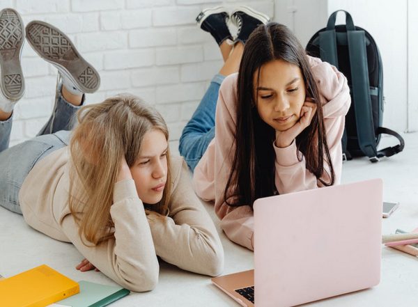 Science News | Many Teens Drop out of Sports Because They Believe They Don't Appear Well in Photos: Study
