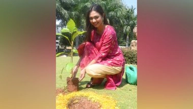 Entertainment News | Actor Rashiprabha Takes Part in 'Green India Challenge' in Hyderabad