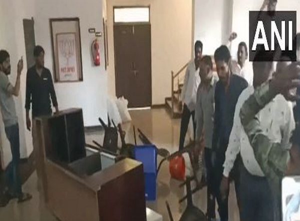 India News | Rajasthan: BJP Workers Protest After Ticket Given to Deepti Kiran Maheshwari from Rajsamand