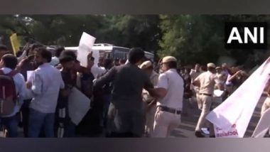 India News | SFI Members Holding Pro-Palestine Demonstration Detained in Delhi