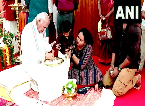 India News | Kerala Raj Bhavan Organises Vidyarambham Ceremony on Vijayadashmi Day