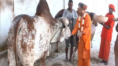 India News | UP: CM Yogi Performs Special Worship of Guru Gorakhnath on Vijayadashami