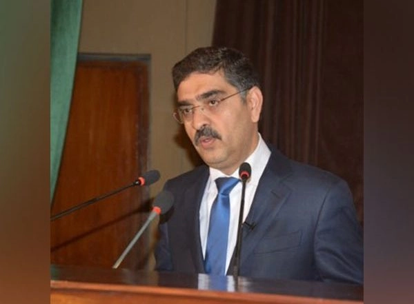 World News | Pakistan Caretaker PM Anwaarul Haq Kakar for Expediting Chinese Schemes