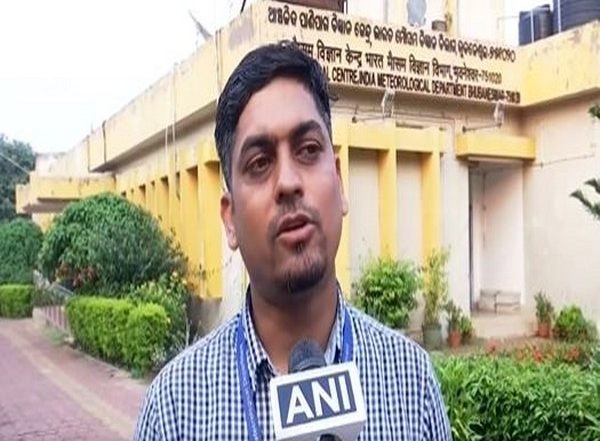 India News | Cyclone Hamoon Has Weakened, Now Lies as Depression over South of Mizoram: IMD
