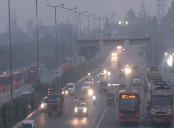 India News | Delhi's Air Quality Plunges to 'poor' Category; AQI at 256
